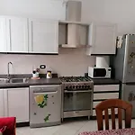 Lemon House Σάσαρι